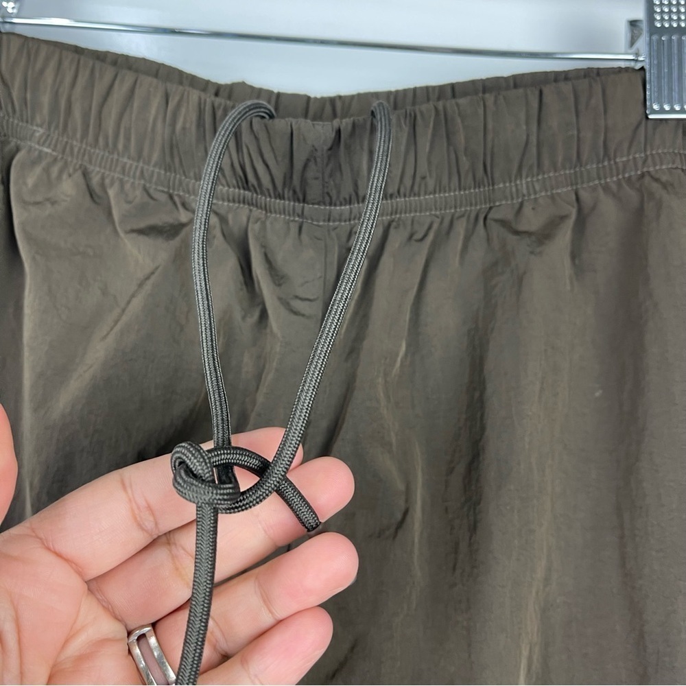 Good American Cargo Jogger Pants Nylon Mocha Brown Women's Size 1 Small Sporty - Picture 6 of 9